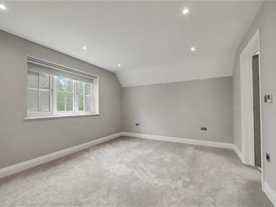 Property image 10 of home to buy in Ridgehill Rise, Shenley